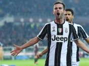 У Барселоны есть всего 10 дней, чтобы подписать Пьянича