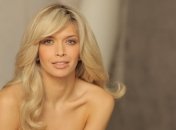 Вера Брежнева и Dj Smash представили клип "Любовь на расстоянии"