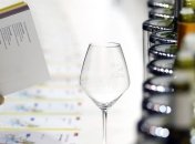 Французам запретили пить вино на работе