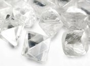 Женщина нашла алмаз в 3 карата в Арканзасе