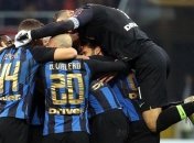 Милан - Интер: лучшие моменты матча Серии А (Фото)