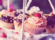 К чему "подталкивает" вкусная пища? 