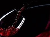 Стало известно, безопасно ли покупать вино со скидкой