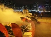 Бунт в Гонконге: Китай обвиняет США и Британию в лицемерии