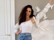 Настя Каменских показала свой наряд на день рождение: игривый образ певицы