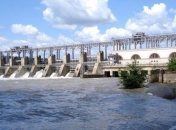 Около 100 человек пикетируют областной совет в Тернополе