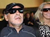 Диего Марадона женится на 23-летней подруге