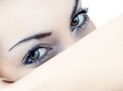 Маска из пищевой соды против "мешков" под глазами и темных кругов