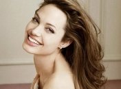 Анджелина Джоли шокировала внешним видом своих фанатов