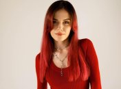 MamaRika показала, как выглядит ее фигура в купальнике