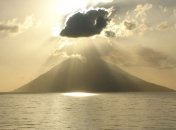 Несколько тихоокеанских вулканов слились в один