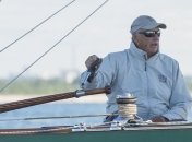 80-летний король Норвегии выступает на чемпионате мира по парусному спорту 