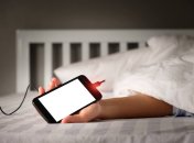 Заряджайте телефон правильно