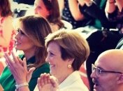 В зеленом бархате: первая леди США поразила очередным публичным выходом