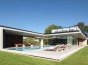 Роскошный особняк 40-летнего холостяка (Фото)