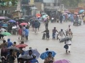 Мощные сезонные дожди в Индии уже унесли сотни жизней