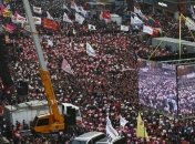 В Сеуле протестующие требуют отставки президента