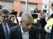 Защитник "Барселоны" избежал тюремного срока