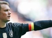 Вратарь сборной Германии начал встречаться с 19-летней студенткой