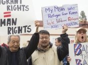 Суд поддержал заморозку "миграционного" закона Трампа