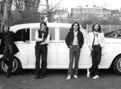 The Beatles самые подделываемые в 2012 году