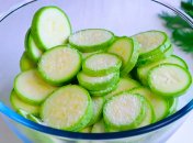Свежие кабачки