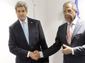 Керри обсудил с Лавровым ситуацию в Украине