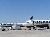 Гройсман назвал причину ухода Ryanair из Украины 