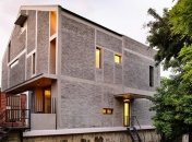 Крутой кирпичный дом в Сингапуре, в котором бетон сочетается с зеленью (Фото) 