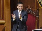 Зеленский потребовал у Разумкова собрать внеочередное заседание Рады