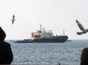 Грузовые судна продолжают нарушать запрет на посещение портов Крыма