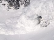 Лавина в Австрии "смела" группу лыжников, еще одна лишила жизни полицейского