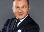 Юрий Горбунов показал фото с полуобнаженными девушками