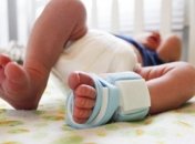 «Умный носок» отправит информацию о ребенке на смартфон (ВИДЕО)