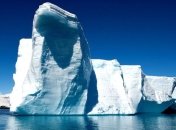 Айсберг в 1 трлн тонн откололся от Антарктиды 