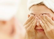 Умывание почти не влияет на бактерии, живущие на коже лица 