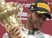 Хэмилтон хочет отбыть двойной штраф из-за двигателей