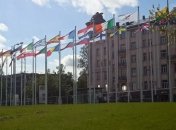 Граждан Латвии хотят законодательно обязать помогать военным НАТО