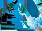 Итальянские ученые создали первую в мире вакцину, убивающую COVID-19