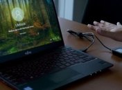 Новый ноутбук Fujitsu получит уникальную систему распознавания владельца