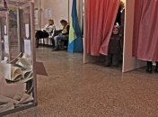 Наблюдатели дадут первые оценки выборам в понедельник