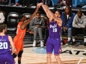 Михайлюк зіграв у Матчі висхідних зірок НБА в патріотичному взутті (Фото)