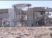 Возле аэропорта "Луганск" обнаружили массовое захоронение людей