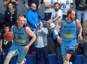 Днепр в овертайме обыграл Черкасские Мавпы