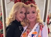 Аліна Гросу з мамою