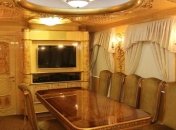 "Пшонка придумал?" VIP-вагон "Укрзализныци" поразил украинцев (фото)