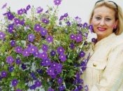 Українська поетеса Людмила Скирда презентує свох книгопоезії в Грузії