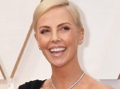 Шарлиз Терон возглавила рекламную кампанию новой версии культового аромата Dior