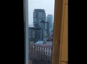 Вид з вікна душової спортзалу.