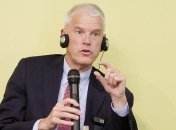 Пайфер: В перенесении переговоров о Донбассе из Минска нет смысла